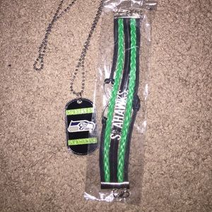 Seahawks bracelet and necklace set